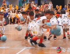 籃(lán)球(qiú)足球(qiú)賽(sài)事精彩(cǎi)紛(fēn)呈(chéng) 賽(sài)场动态实时追踪