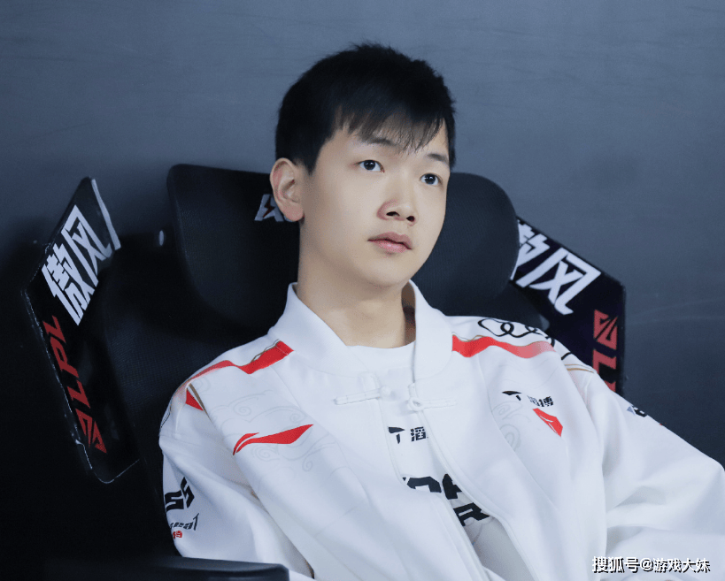 Msi分均输出历史排行榜(bǎng),JKL排名第一,力壓(yā)ELK和ruler