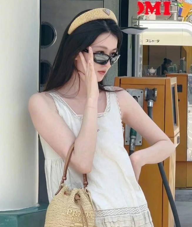 天(tiān)呐!喬(qiáo)欣这波(bō)操作太秀了,500亿豪门?秘密結(jié)婚(hūn)?这是要(yào)上(shàng)天(tiān)!