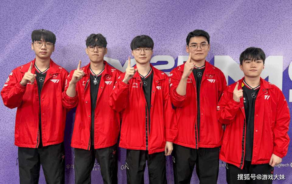 LOL官方(fāng)再次发文强调,faker就是傳(chuán)奇选手,地位无人能(néng)撼(hàn)動(dòng)