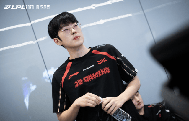 LPL冒(mào)泡赛:IG能(néng)否逆襲(xí)?TES能(néng)否保住優(yōu)势?