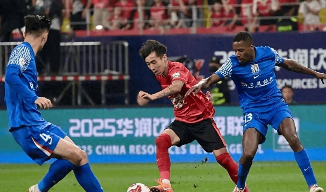 争冠(guān)之战，申花(huā)蓉城天(tiān)王山之战，斯卢茨基的豪赌能否兌(duì)現(xiàn)？