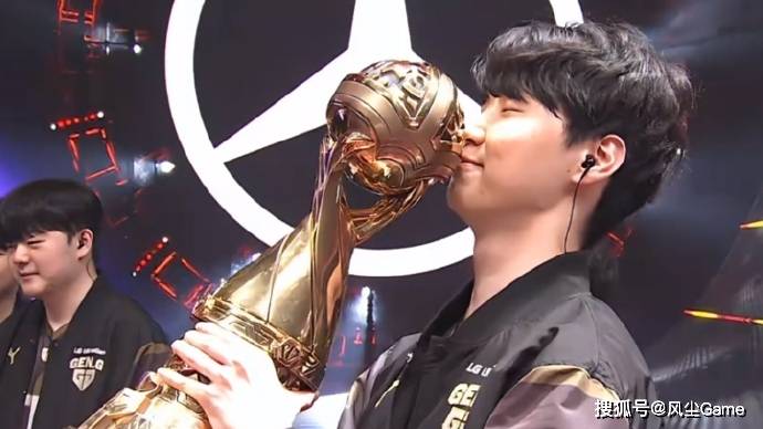 LOL石油盃(bēi)赛程(chéng)出炉!BLG和GEN同区,LPL首(shǒu)轮99%概率交手HLE?