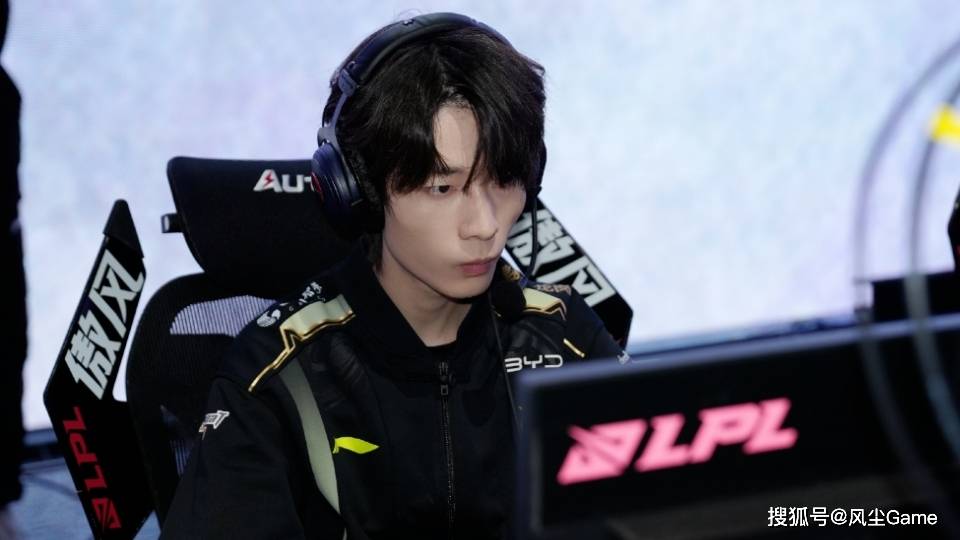 LOL邀请賽(sài)四强出(chū)炉!全华班被3包1围剿,LCK賽(sài)区保底亚军