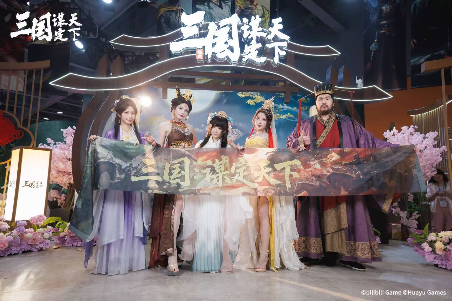 LOL转会像排兵布阵?这游戏教(jiào)你(nǐ)策略的门道