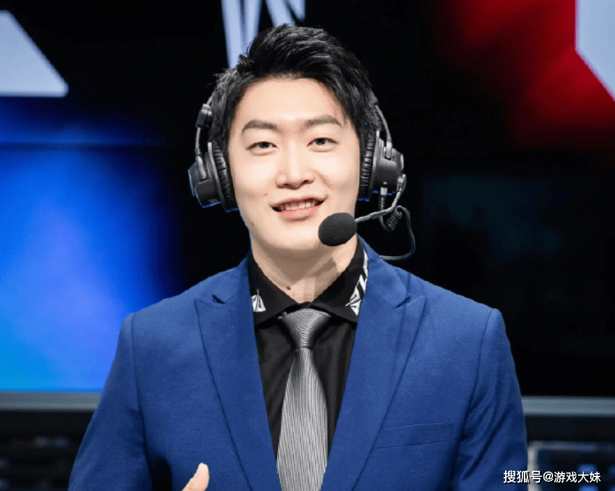 LPL终於(yú)涨工资了,王多多曝光如今解說(shuō)工资,琯(guǎn)泽元(yuán)收(shōu)入最(zuì)高