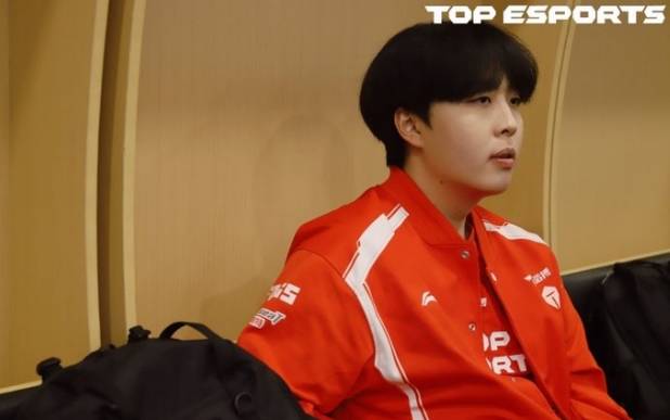 【一(yī)竞技1JingJi】LOL:Kanavi繼(jì)續(xù)效力LPL IG下路下赛季或将大换血!