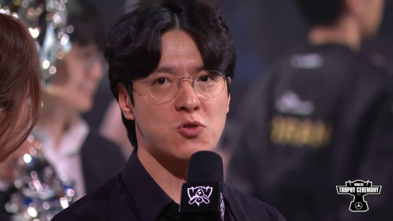 LOL迎(yíng)来重大爆料！拳頭(tóu)官(guān)方透露，LCK明(míng)年的比赛，教练或参与指挥