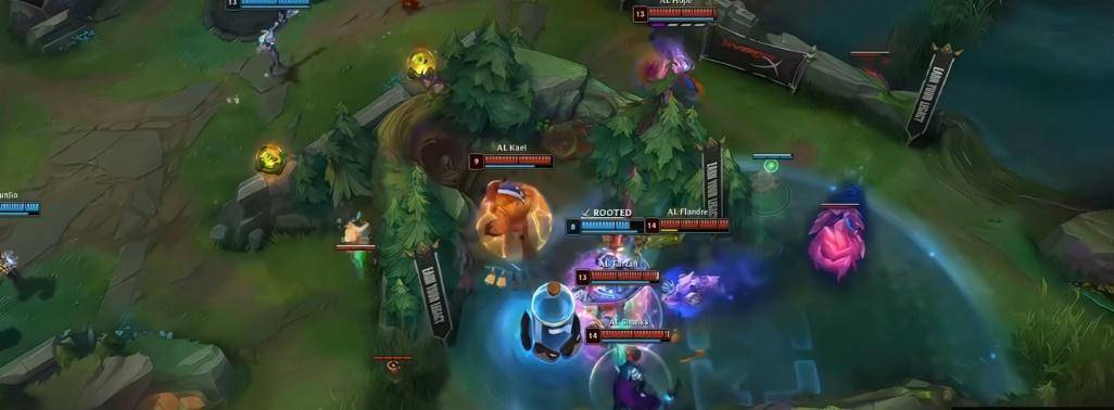 《LOL比(bǐ)赛策(cè)略對(duì)决超燃，这款(kuǎn)三(sān)国游戏策(cè)略玩法等你(nǐ)探》