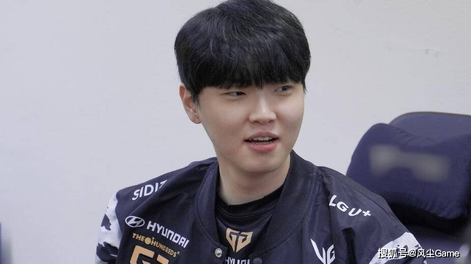 LOL頂(dǐng)级上单转型打野！LCK观赛价格(gé)曝光(guāng)：75包月，740包年