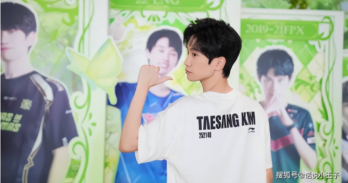 Rita回应获得最佳(jiā)解说！朱开向Doinb开火：不敢C，玩什麽(me)中單(dān)